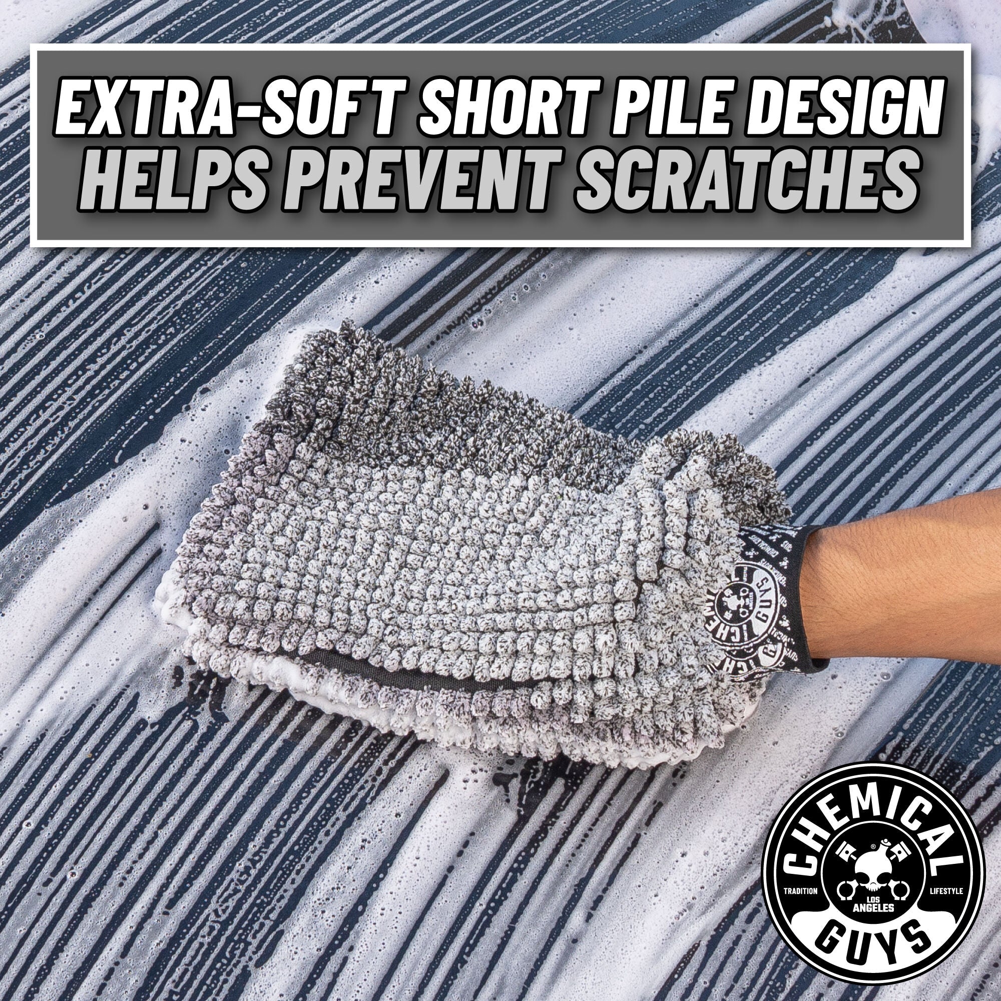 The PileDriver Ultimate Multipurpose Detailing Mitt - Image 3